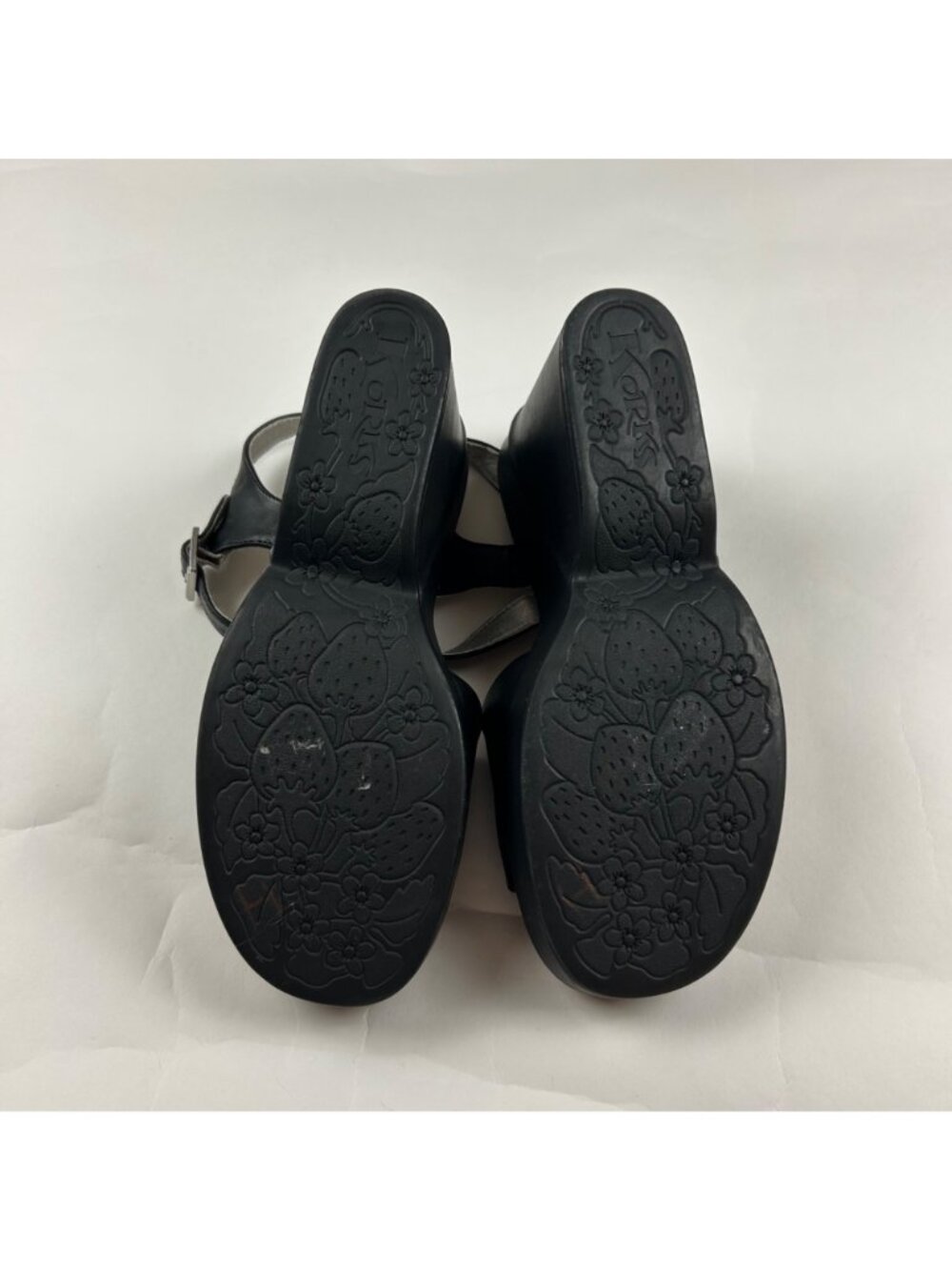 Kork's Black Bardot Ankle Strap Wedge Sandal 11 - Picture 7 of 8